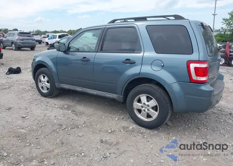 2010 Ford Escape Xlt из США, поврежденный, VIN 1FMCU9DG7AKB54333